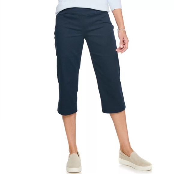 NWT Croft & Barrow Capri Pants Effortless Stretch pockets pull on size 18 Petite - Picture 1 of 10